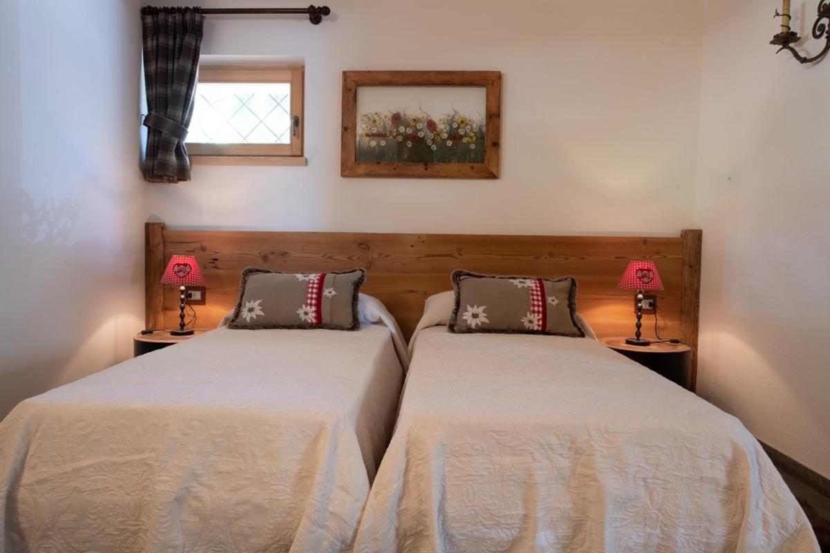 Chalet Degli Abeti By Ama Val Di Fassa Кампітелло-ді-Фасса Екстер'єр фото
